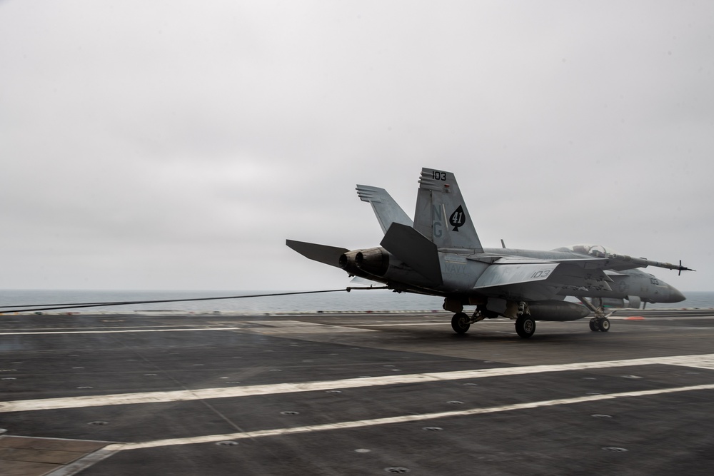 Abraham Lincoln conducts flight operations