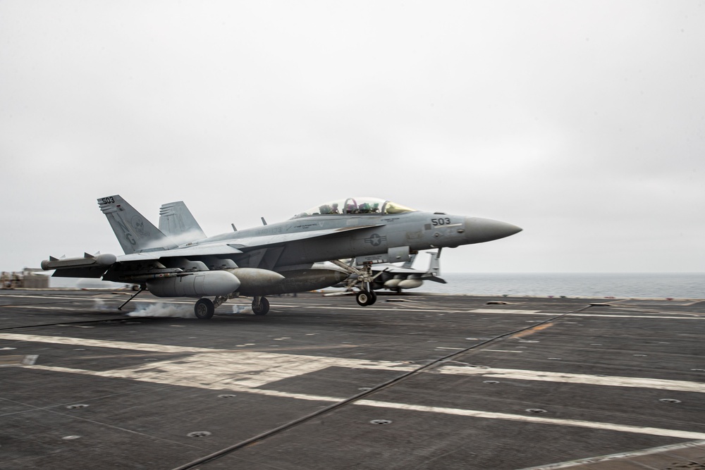 Abraham Lincoln conducts flight operations