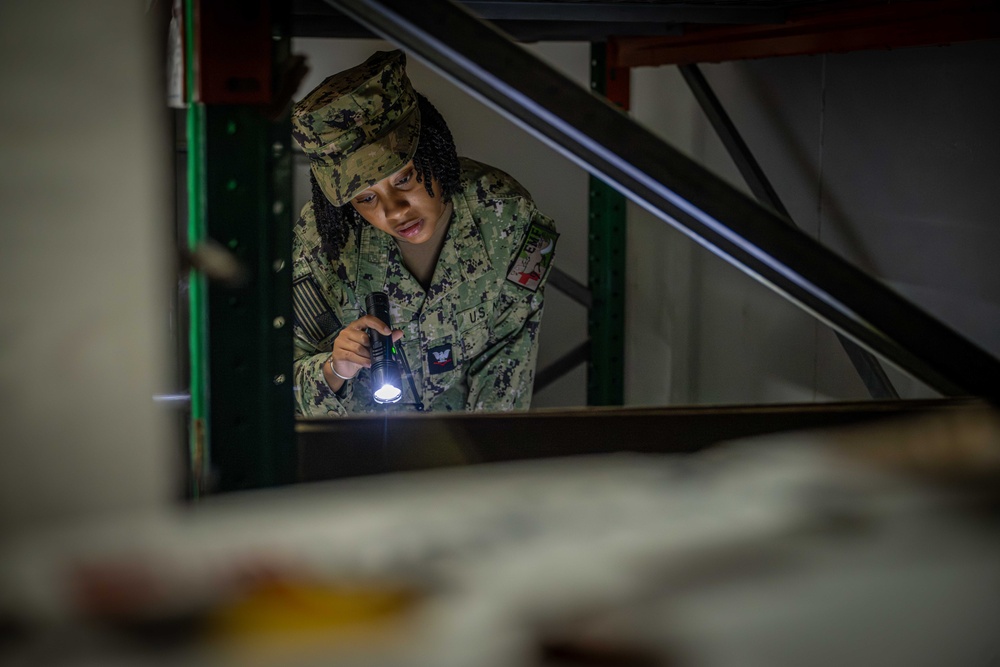 CLDJ Expeditionary Medical Facility Inspects Galley