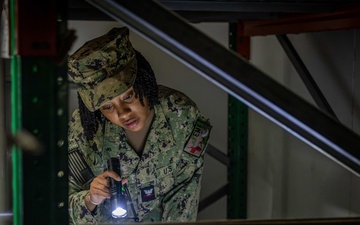 CLDJ Expeditionary Medical Facility Inspects Galley