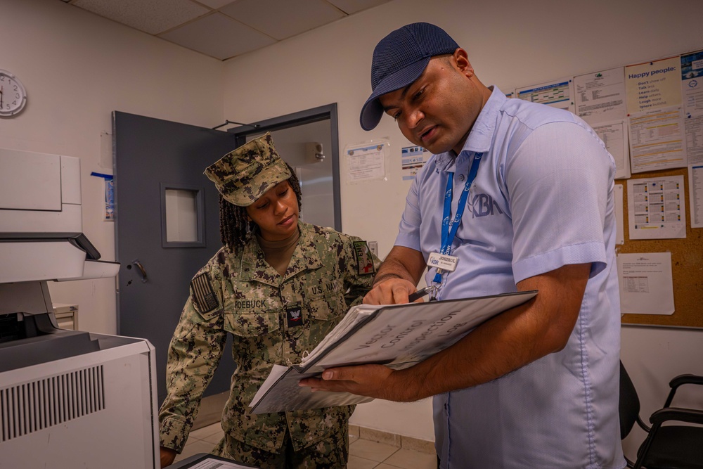 CLDJ Expeditionary Medical Facility Inspects Galley