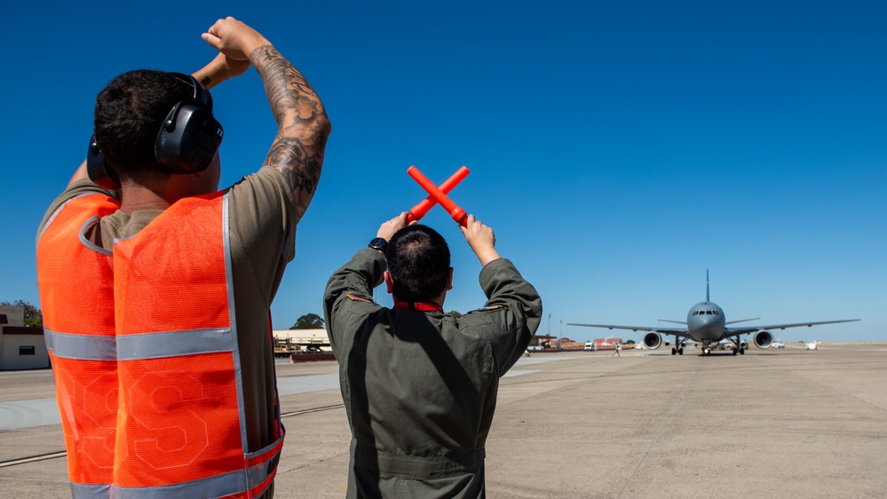Travis accepts 15th KC-46