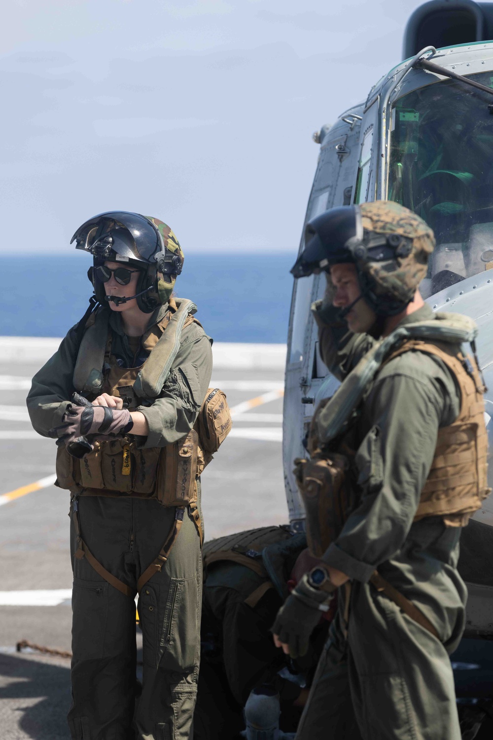 Marine Helicopters Take Off