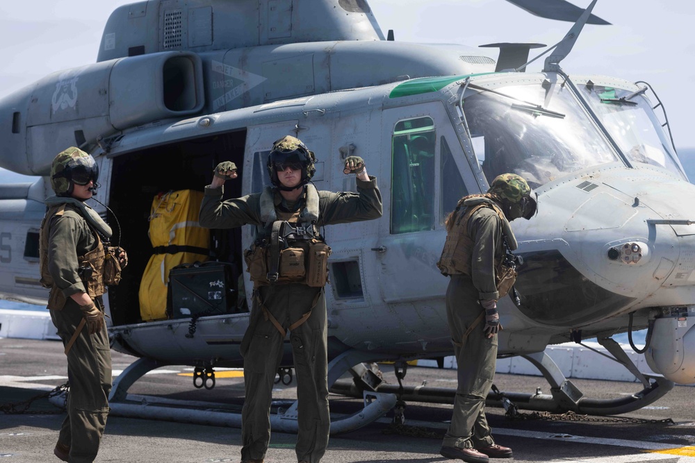 Marine Helicopters Take Off