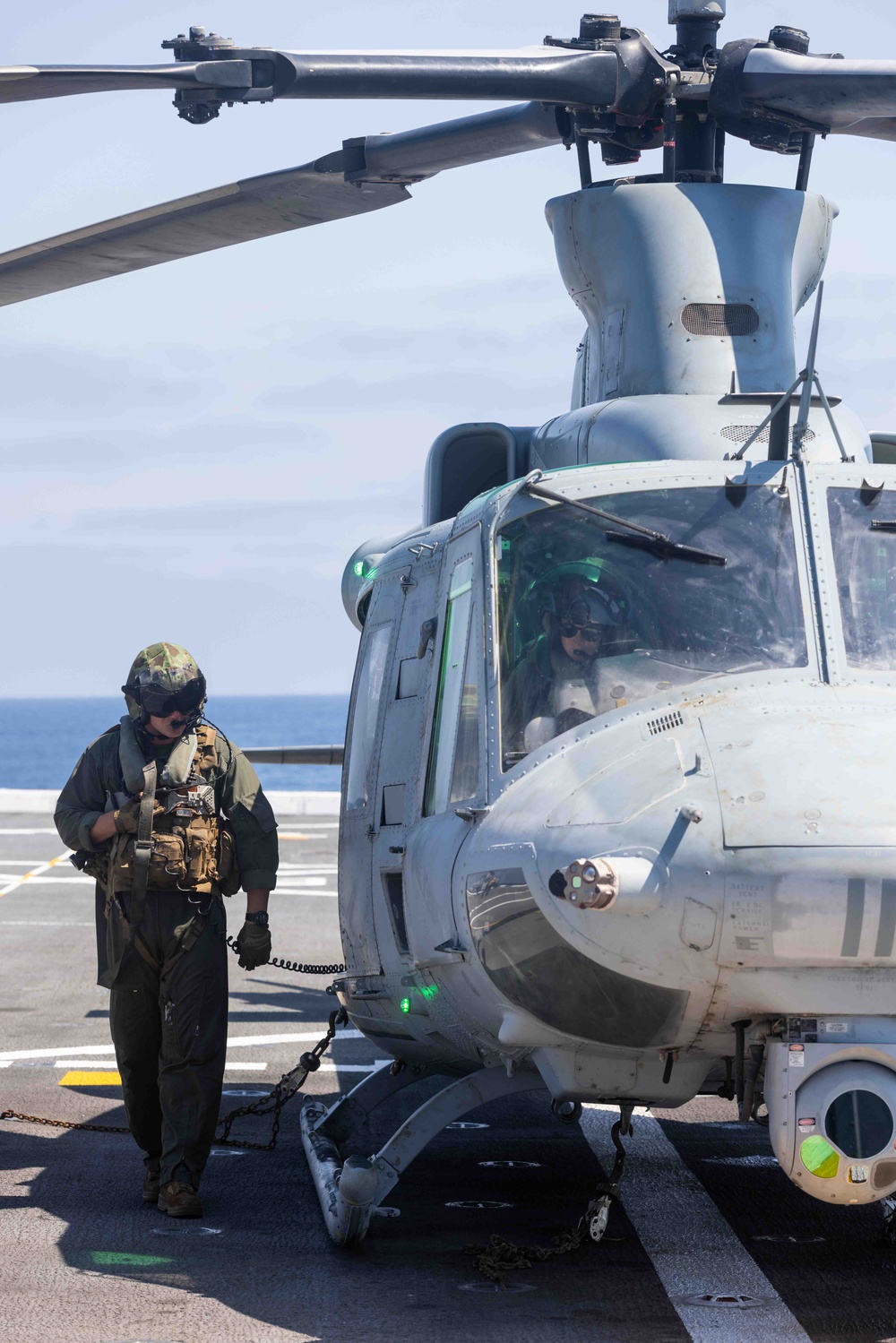 Marine Helicopters Take Off