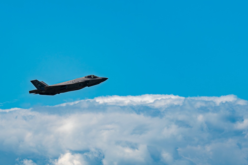 USAF Fighter Jets Out During REFORPAC 2025