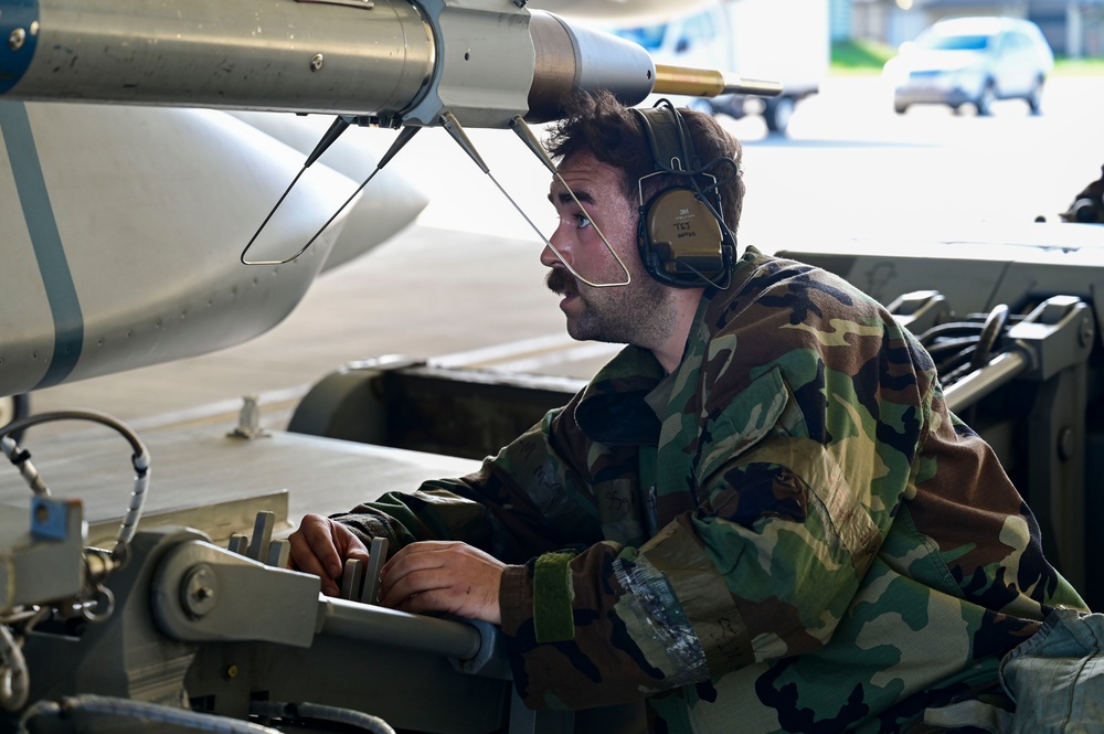Wolf Pack ICT during Bev. Sent. 25-3 ensures air superiority