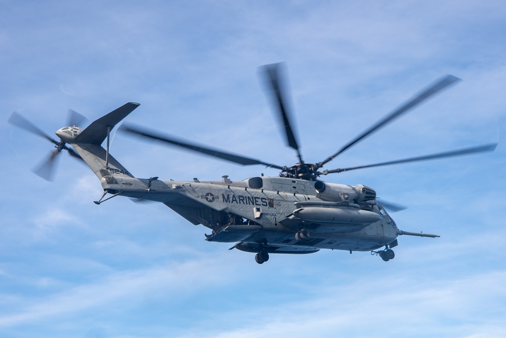 USS America (LHA 6) and 31st Marine Expeditionary Unit Conduct Flight Operations
