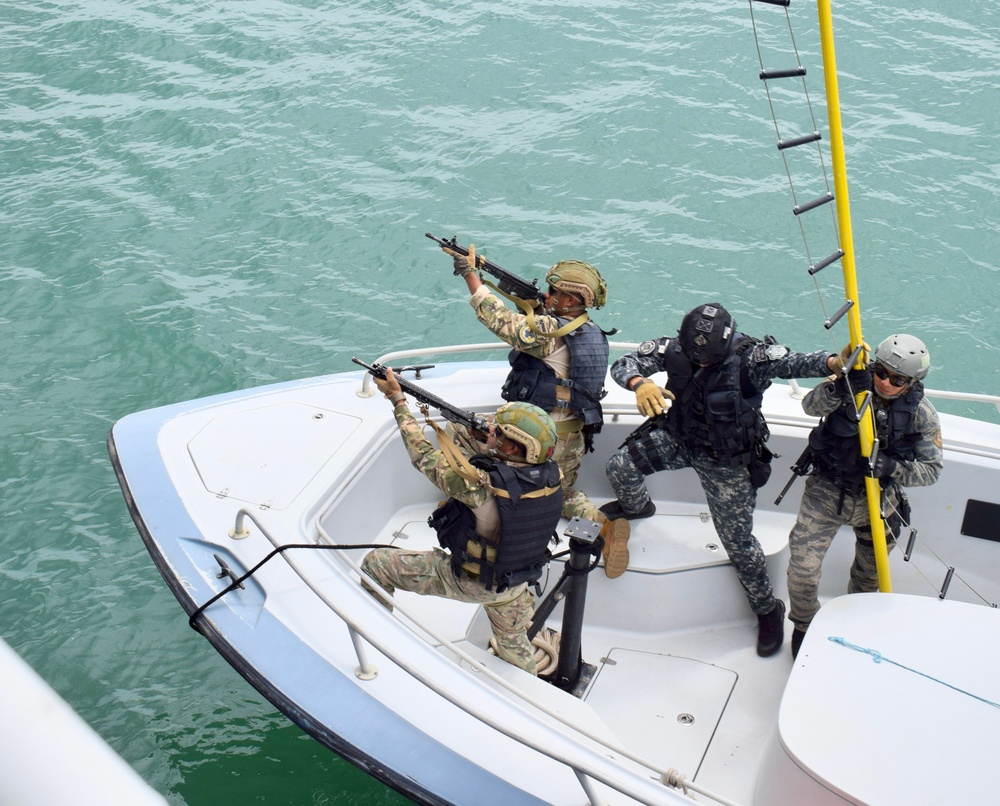 Panamanian Security Forces Sharpen Maritime Interdiction Skills During PANAMAX-ALPHA 2025