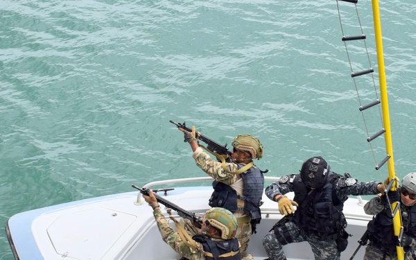 Panamanian Security Forces Sharpen Maritime Interdiction Skills During PANAMAX-ALPHA 2025