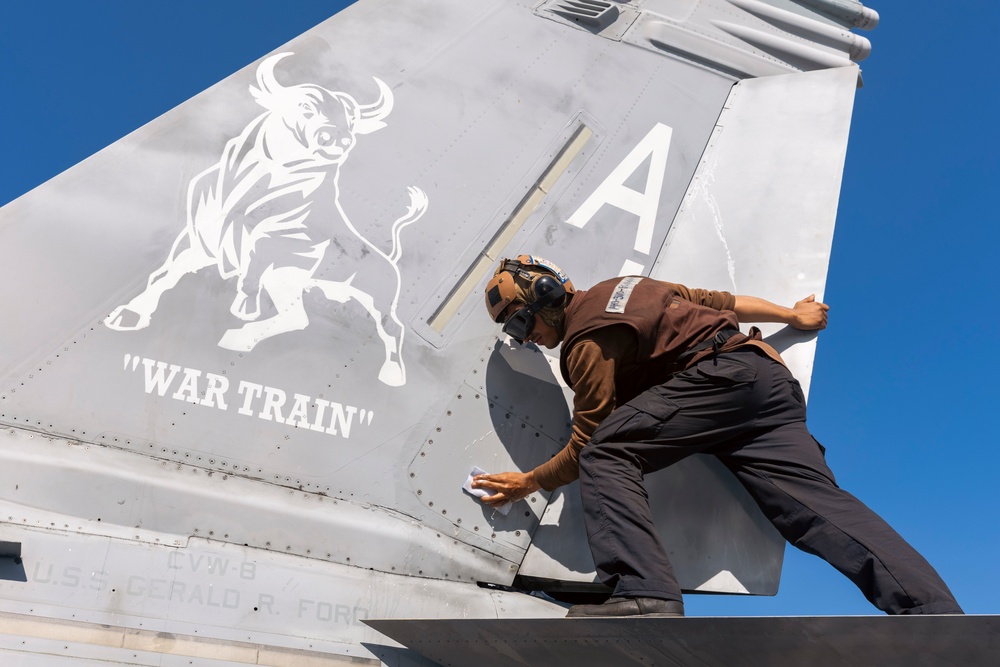 USS Gerald R. Ford (CVN 78) Flight Deck Operations