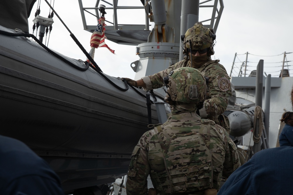 Sampson Conducts Maritime Interdiction Operations