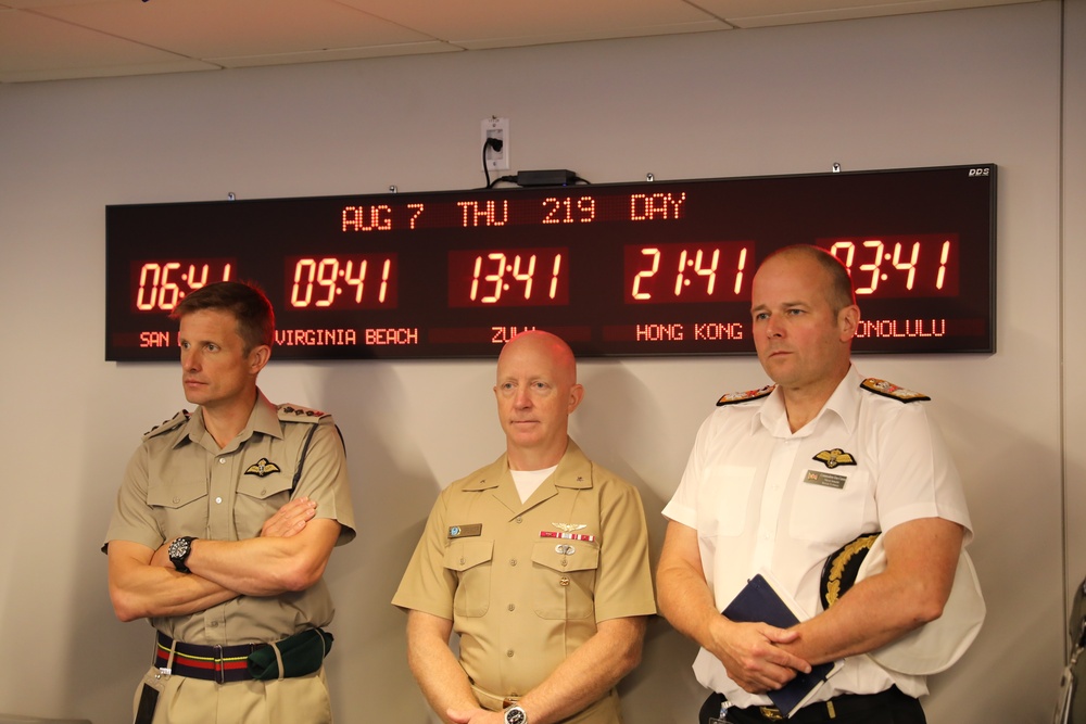 UK First Sea Lord Visits Chamberlain Hall, HEFTI GLOC