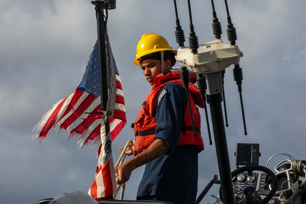Sampson Conducts Maritime Interdiction Operations