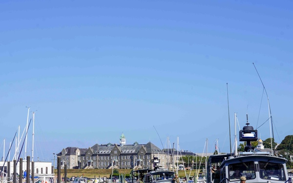 U.S. Naval War College Staff and Faculty Collaborate with MSRON 8