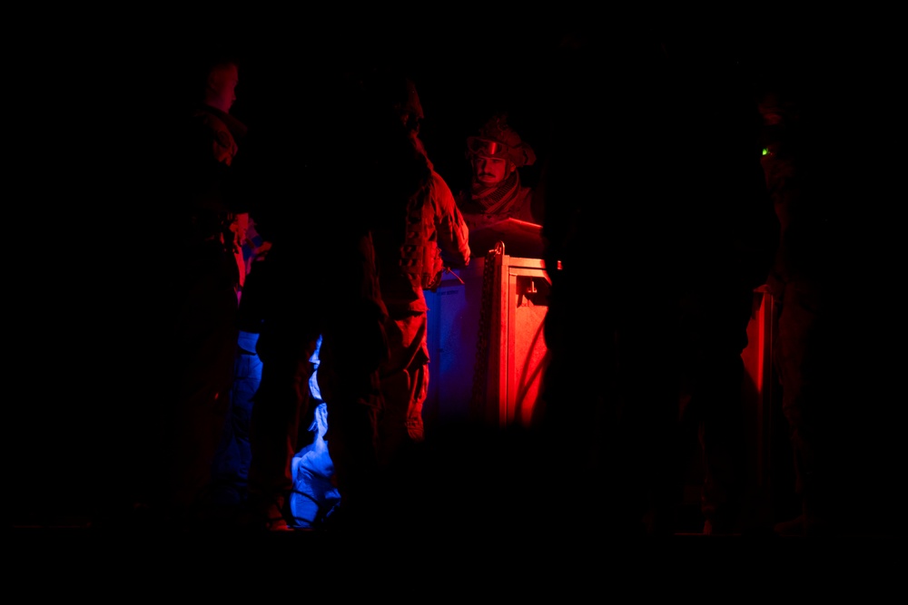Sling load exercise enhances readiness of US forces within East Africa