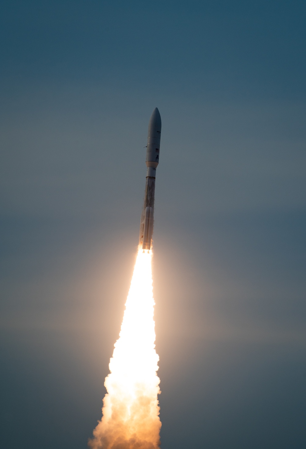 Atlas V KA-01 launches from CCSFS