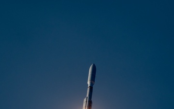 Atlas V KA-01 launches from CCSFS