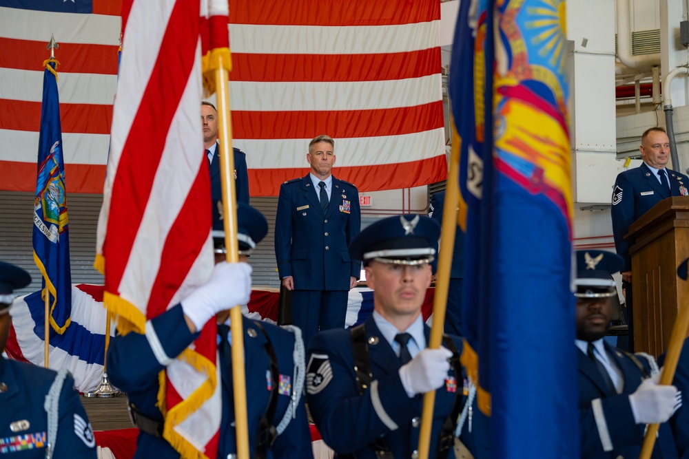 105 AW deputy commander retires