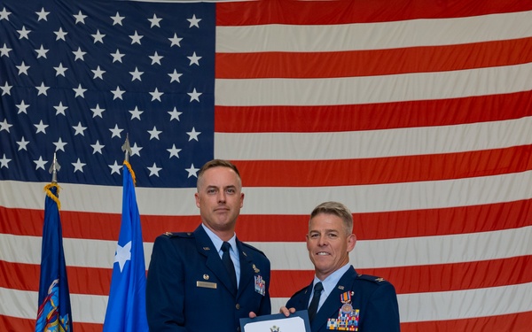 105 AW deputy commander retires