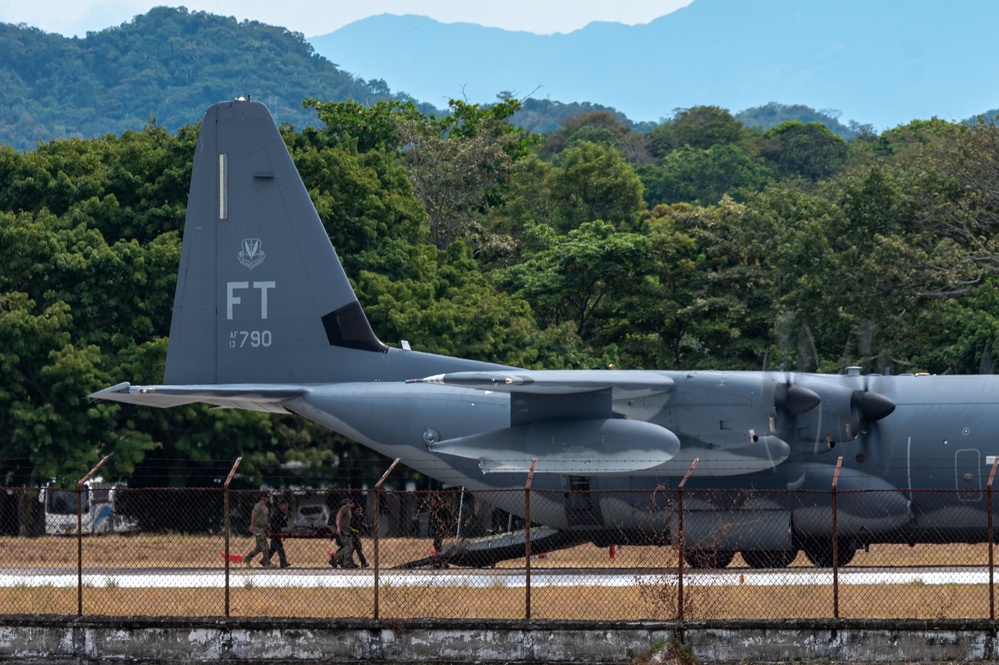 U.S. Air Force, Colombia Aerospace Force conduct aeromedical training in Palanquero
