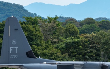 U.S. Air Force, Colombia Aerospace Force conduct aeromedical training in Palanquero