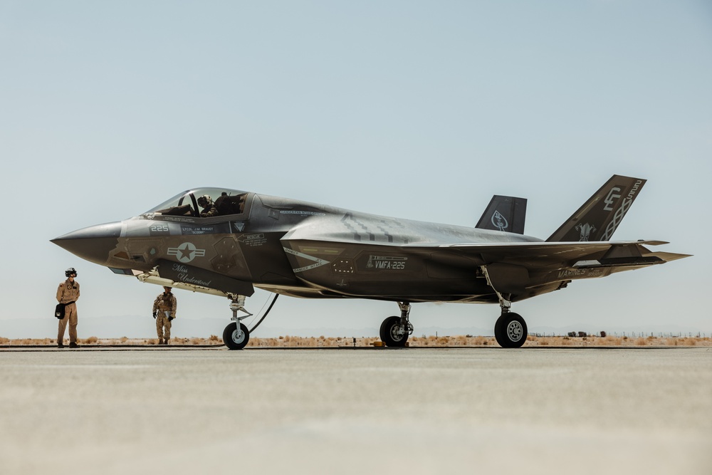 F-35B forward arming and refueling point