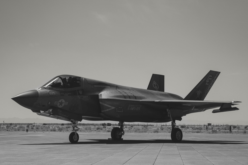 F-35B forward arming and refueling point