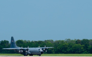 509 SFS conducts HVI transfer exercise at Whiteman AFB