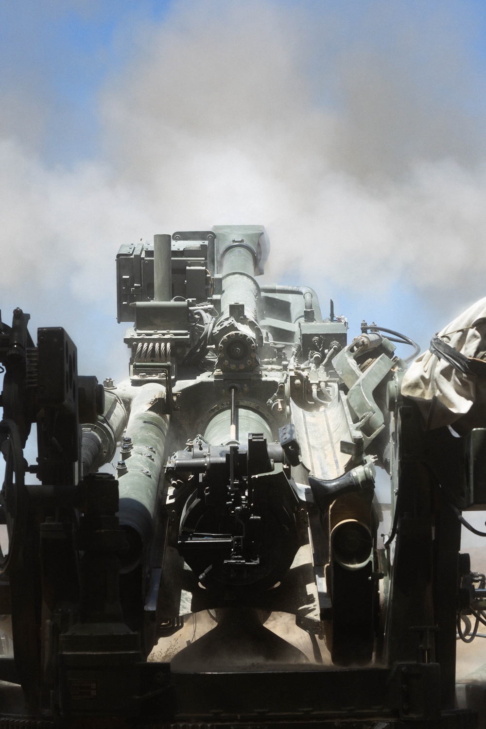 1/10B Artillery Battery conduct live fire training during SLTE 4-25