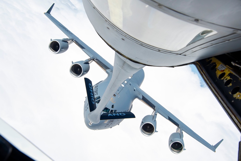 KC-135 refuels C-17
