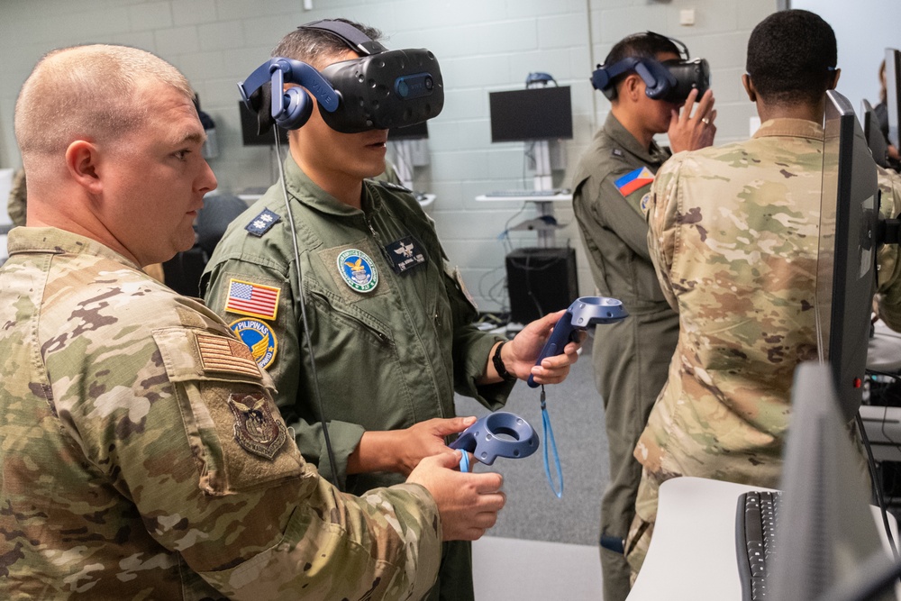 Air Force Reserve leaders host Philippine Air Force Reserve delegation to strengthen partnerships