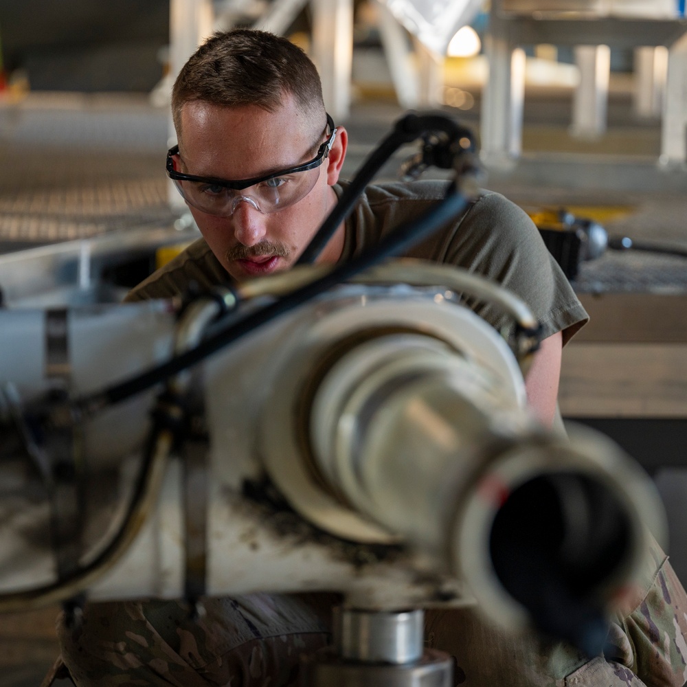 Isochronal inspection on KC-135