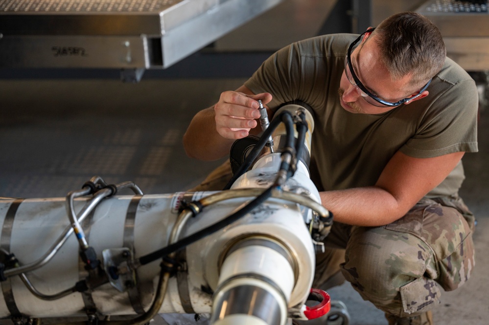 Isochronal inspection on KC-135