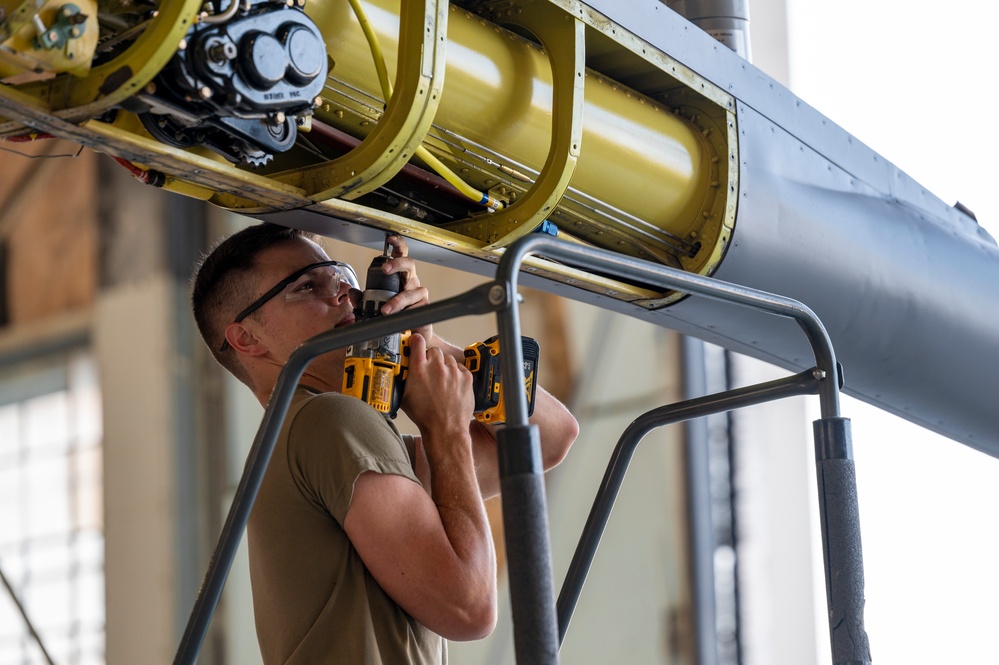 Isochronal inspection on KC-135