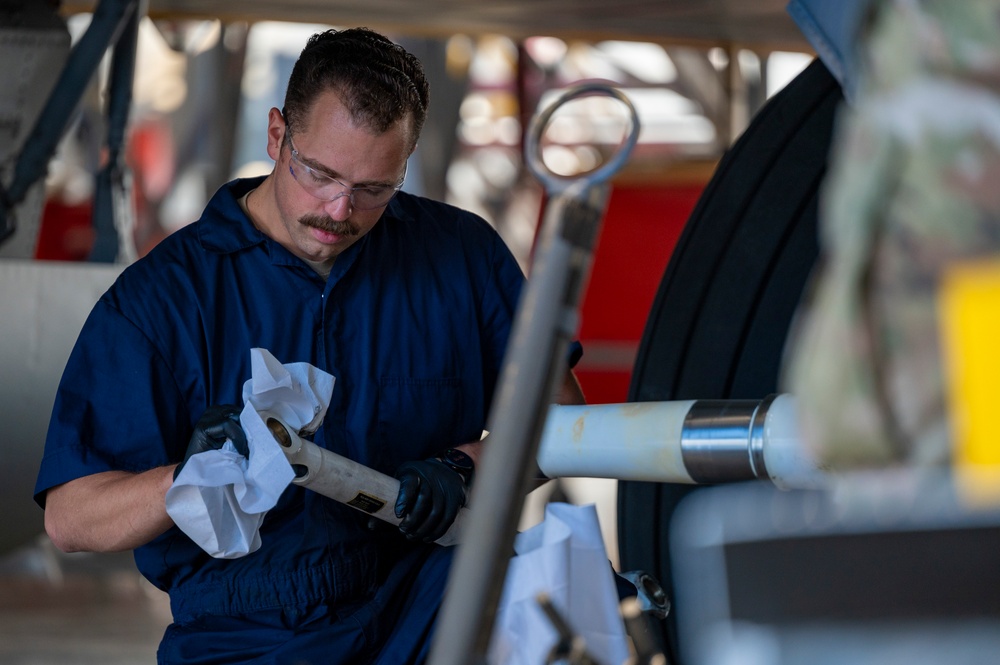 Isochronal inspection on KC-135
