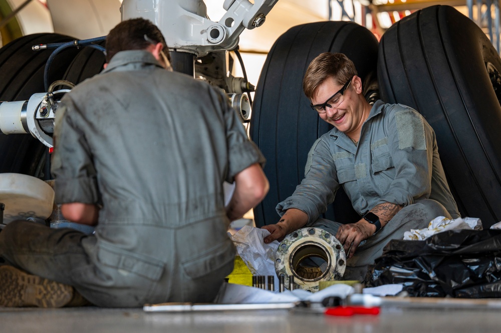 Isochronal inspection on KC-135
