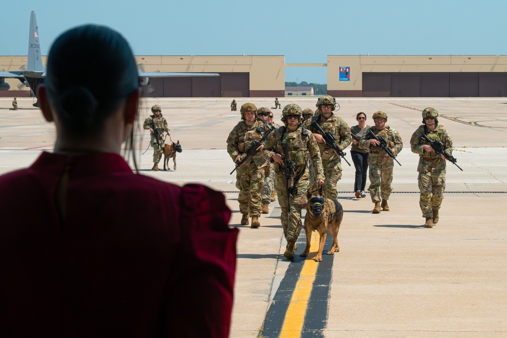 509 SFS conducts HVI transfer exercise at Whiteman AFB