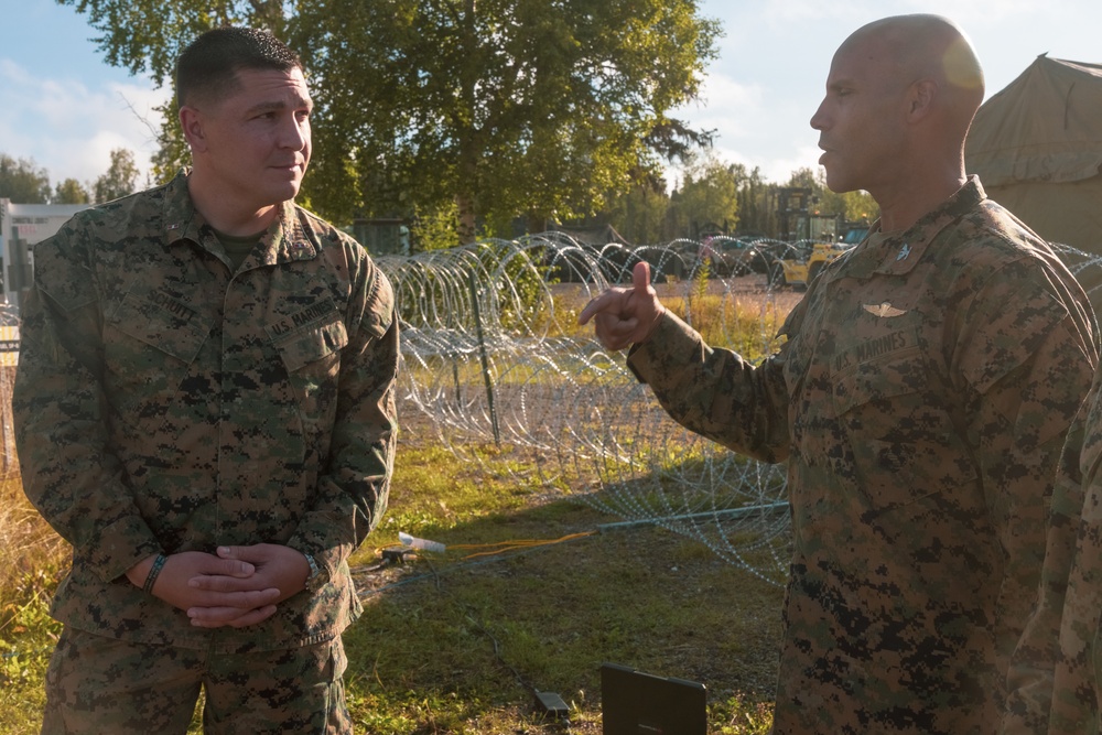 Marine Forces Command DO visits AE25