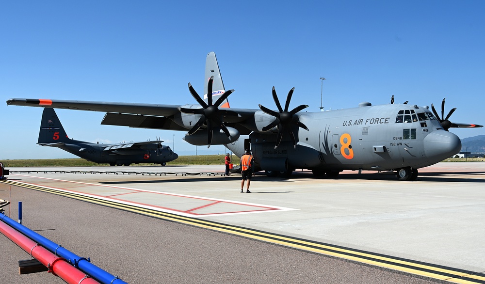 Military aerial firefighting aircraft respond to Colorado wildfires