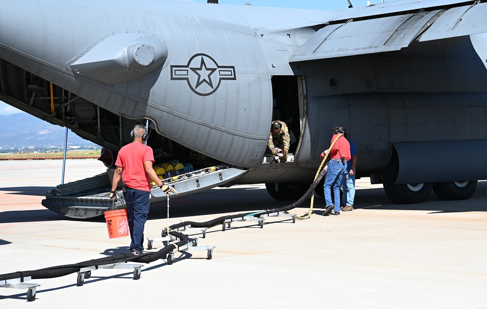 Military aerial firefighting aircraft respond to Colorado wildfires