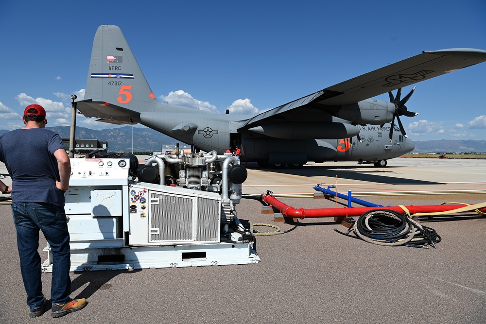 Military aerial firefighting aircraft respond to Colorado wildfires