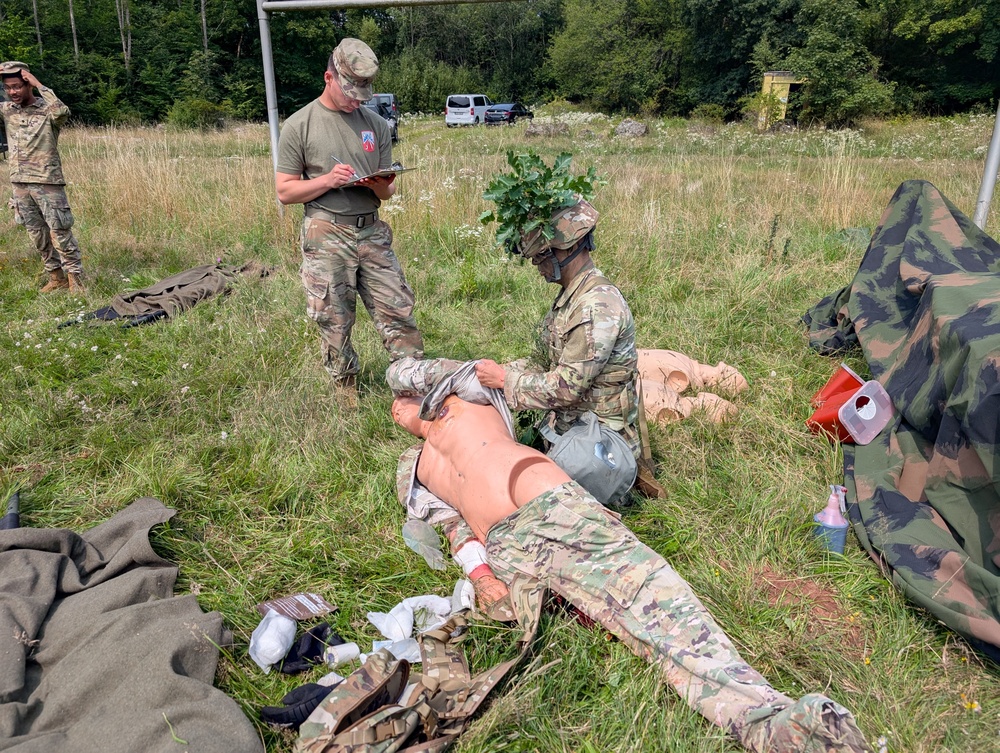 Soldier, Noncommissioned Officer, and Junior Officer of the 4th Quarter