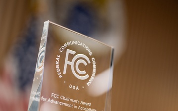 Victoria Bond receives FCC Chairman’s Award for Advancement in Accessibility