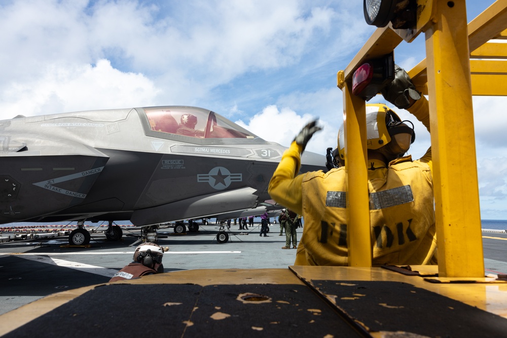 31st MEU | F-35B Lightning II fly off