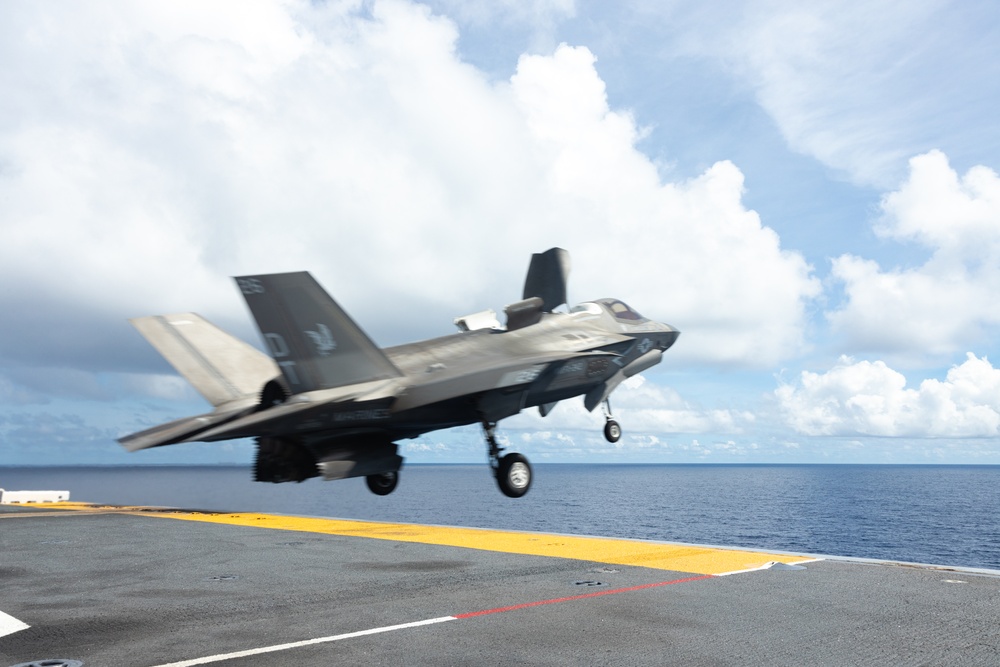 31st MEU | F-35B Lightning II fly off