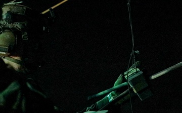 31st MEU | BLT 1/7 conducts night live-fire deck shoot