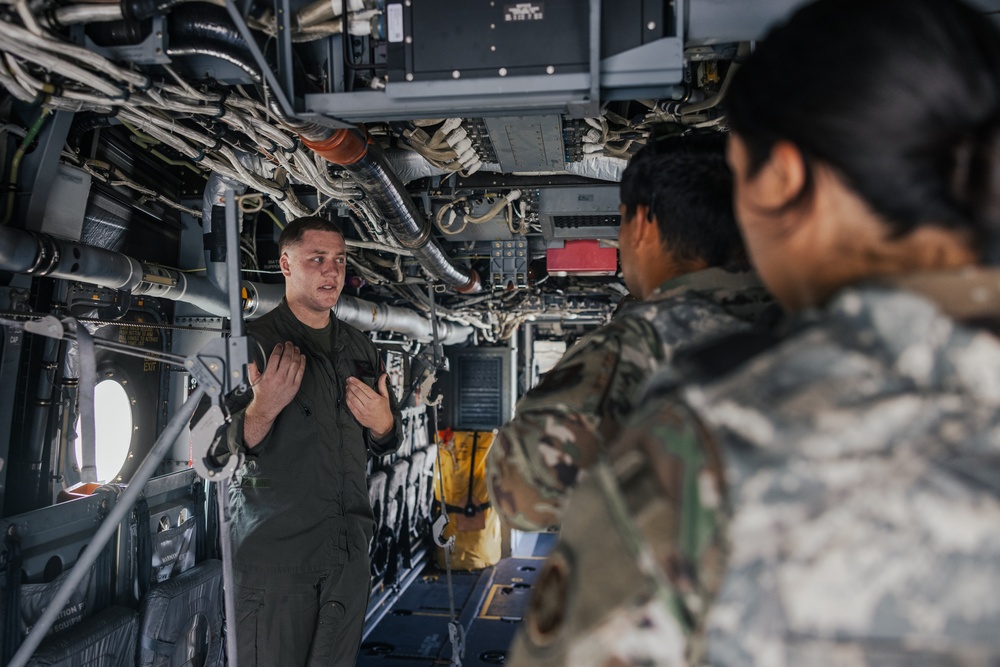 Marines and Sailors with 3rd MAW host 182nd Airlift Wing medical training