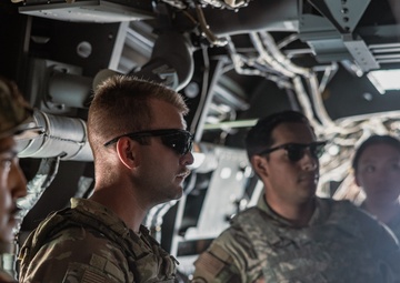 Marines and Sailors with 3rd MAW host 182nd Airlift Wing medical training