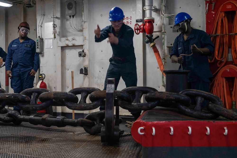 USS America (LHA 6) Conducts Sea and Anchor Detail